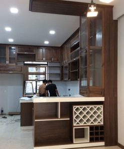 Tủ bếp gỗ óc chó tự nhiên thi công Lakeview city - mẫu KIT-01W