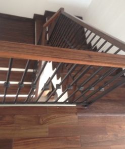 cầu thang chiu liu