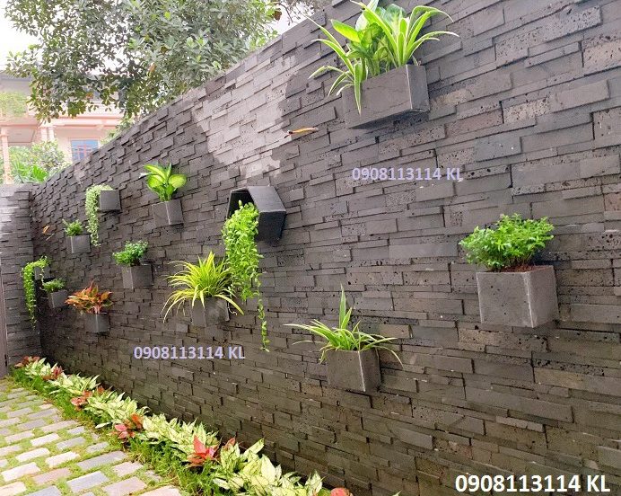 chau cay treo tuong da ong xam ben chac, khong gion gay