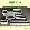 chậu treo lên tường trồng cây xanh