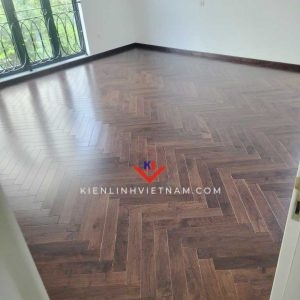sàn xương cá óc chó tự nhiên VIP