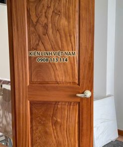 cua phong ngu go phi