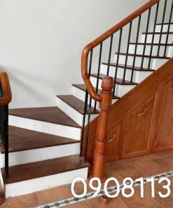 tủ cầu thang gỏ đỏ tự nhiên