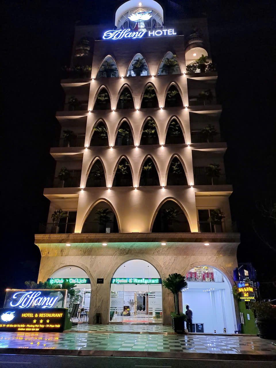 thiet ke noi that khach san