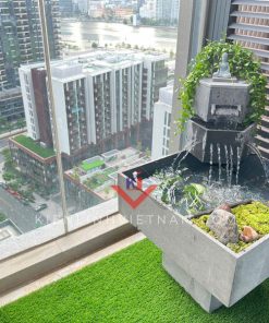 Hồ cá đá ong thả cá cảnh trang trí, phù hợp cho mọi không gian ban công.