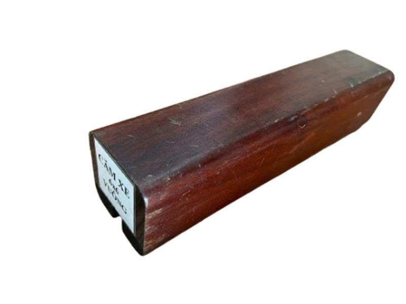 TAY VIN CAU THANG GO TU NHIEN