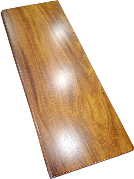 cau thang go lim tu nhien